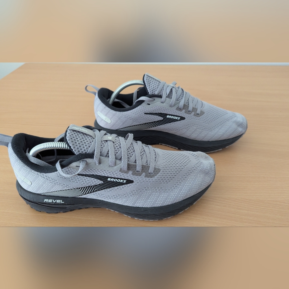 Dad Shoe Energy (but cool)